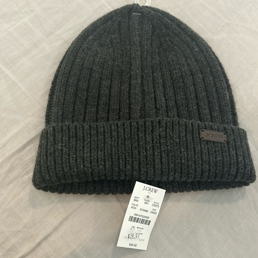 New gray thick J Crew men's winter hat